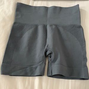 SETactive sculpt flex bike shorts